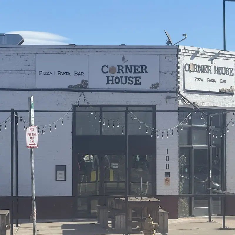 Corner House Pizza Pasta Bar