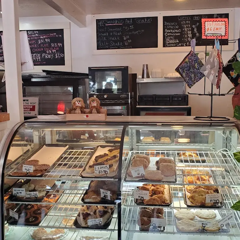 Highway 4 Cafe & Bakery