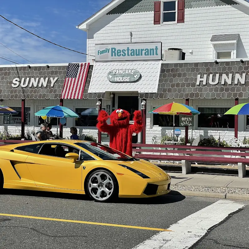 Sunny Hunny by the Sea Family Restaurant & Pancake House