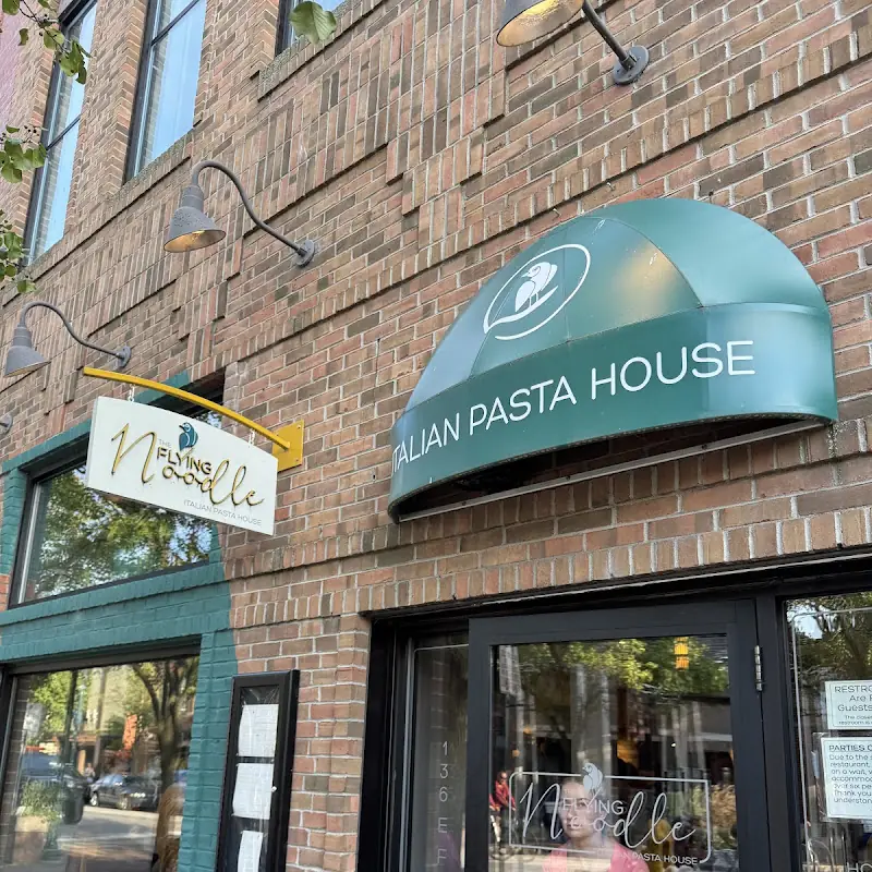 The Flying Noodle - Italian Pasta House