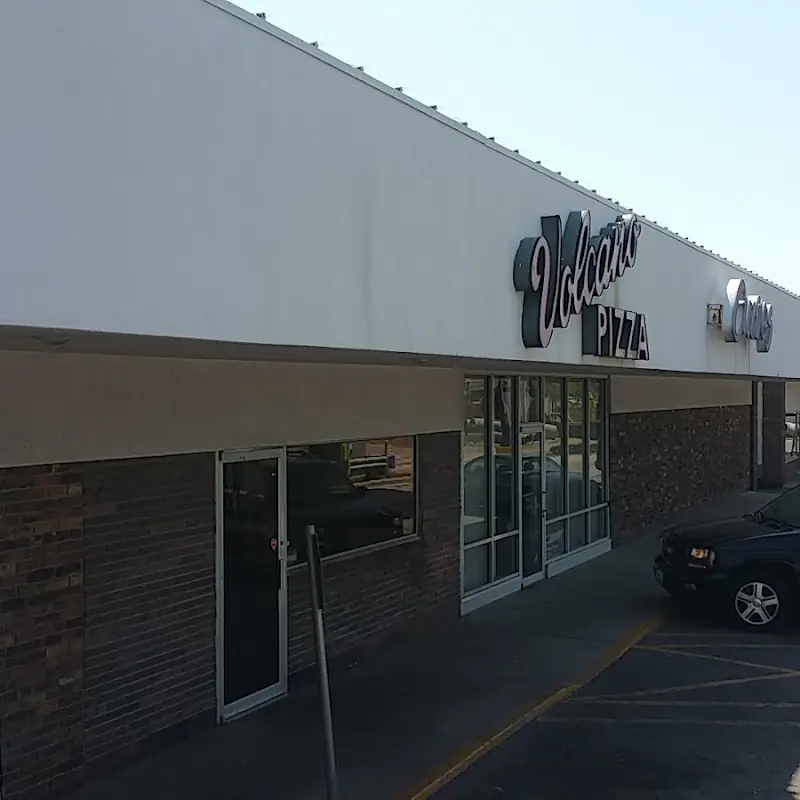 Volcano Pizza / Easy Shopping Place