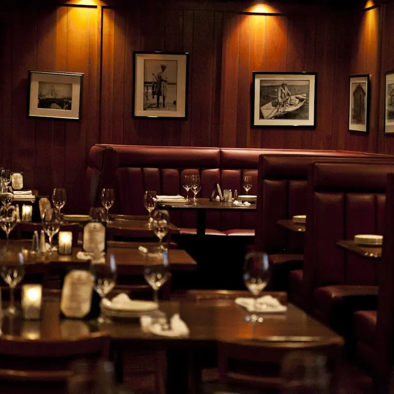 PORTERHOUSE Steak & Seafood Restaurant