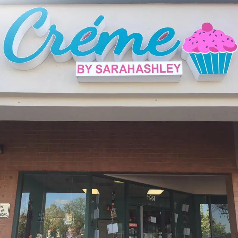 Créme by Sarah Ashley Bakery
