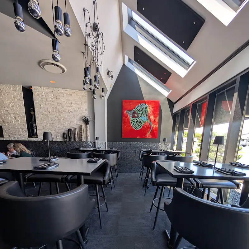Big Fish Steak & Lounge