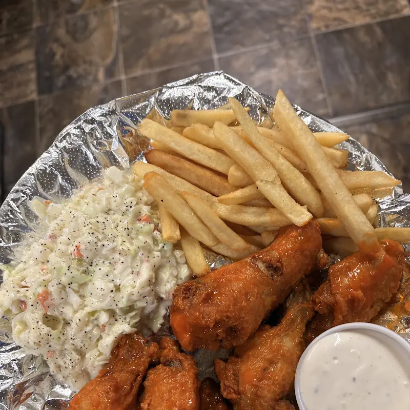 B&J’S Family Kitchen