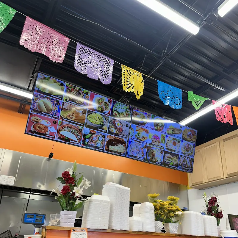 Tamalitos de Elote / Corn Tamales