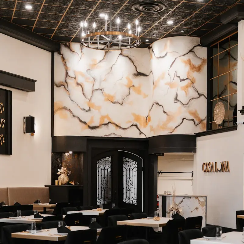 Casa Luna