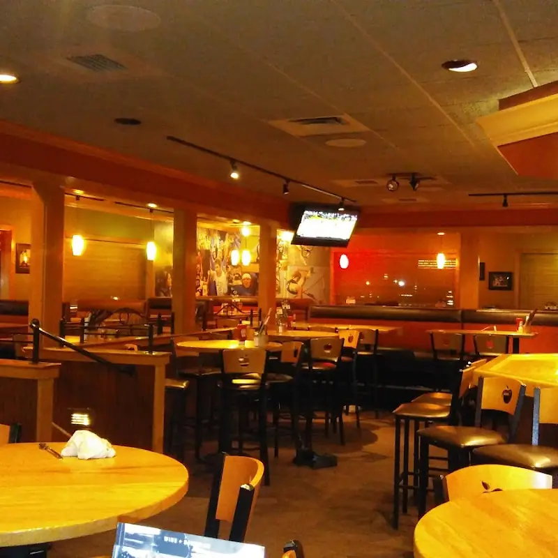 Applebee's Grill + Bar