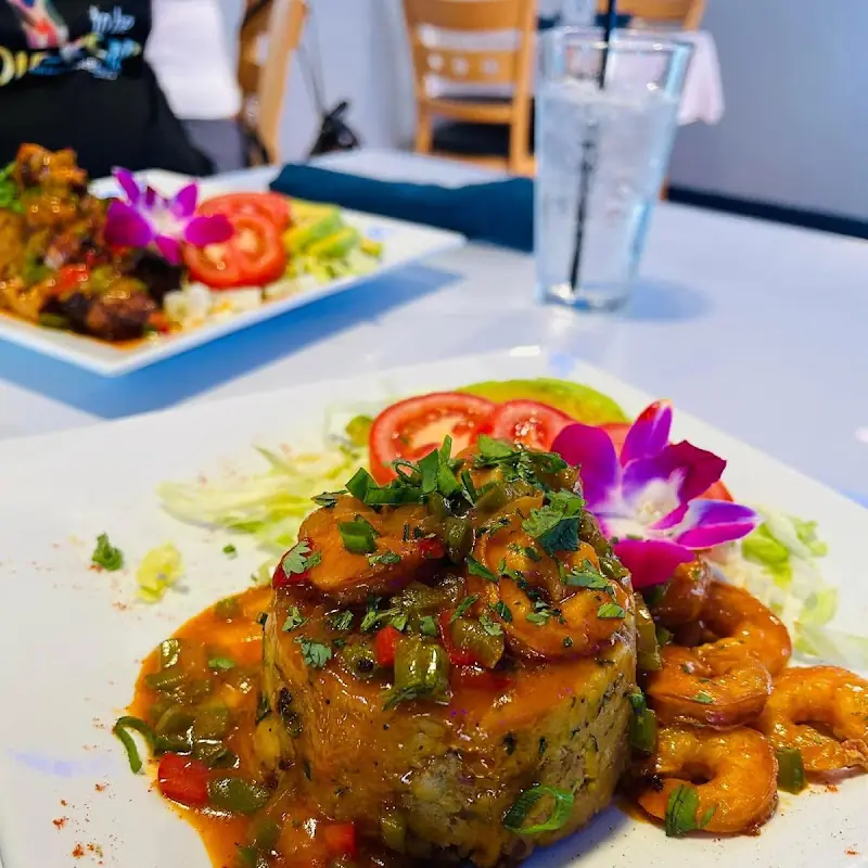 Convos Bar & Grill