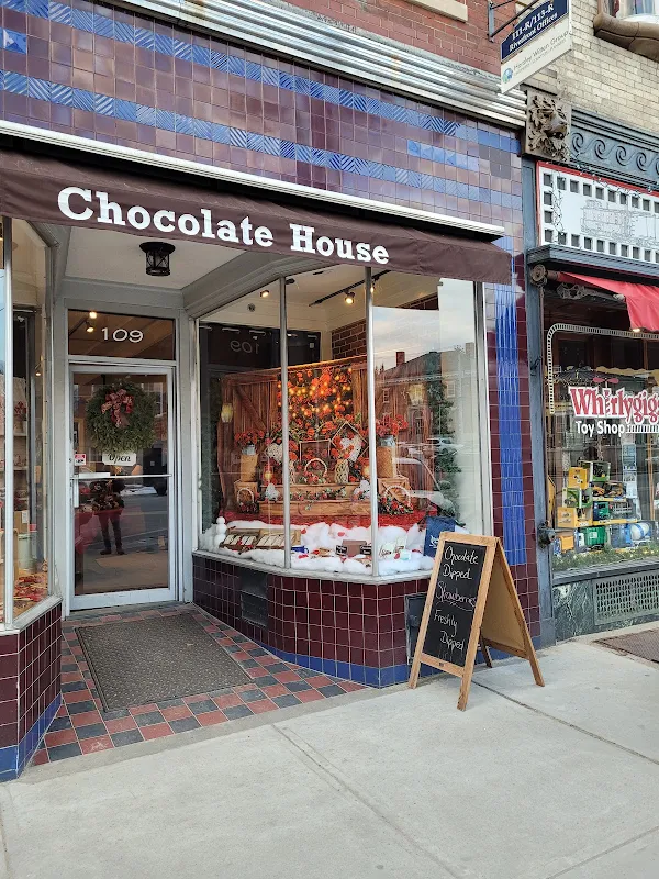 Curio Artisan Chocolate