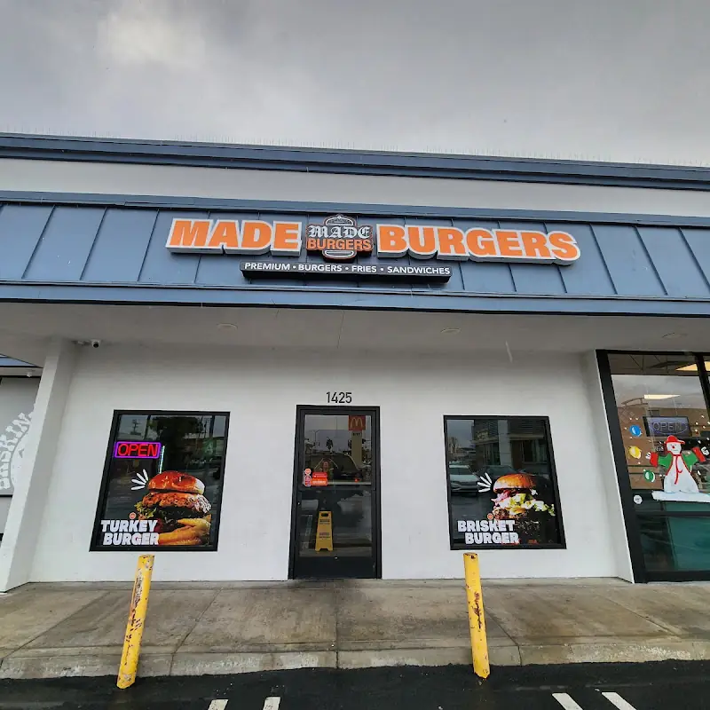 BONELESS WINGS 10 PC COMBO