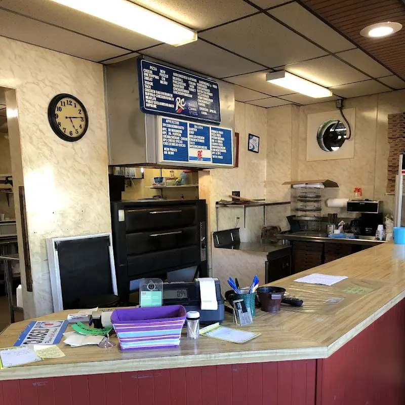 Salisbury Hometown Pizza