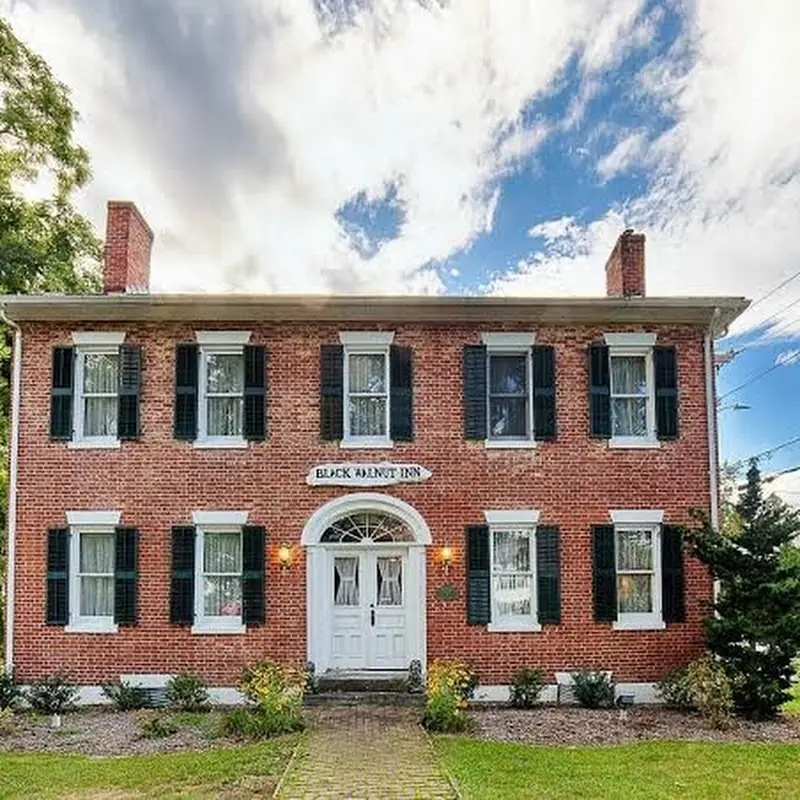 The Black Walnut Inn
