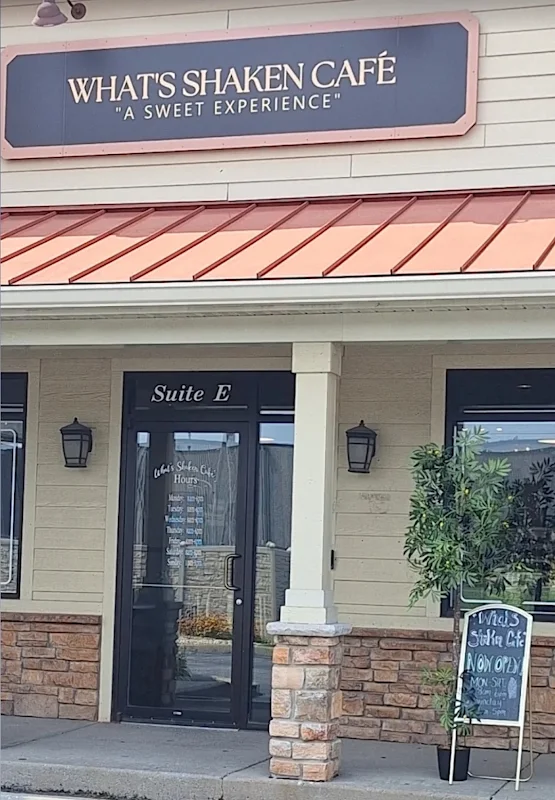 What's Shaken Café