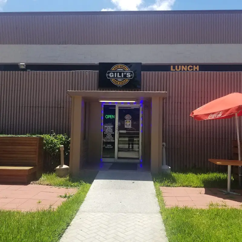 Gili's Sub Shop Cafe