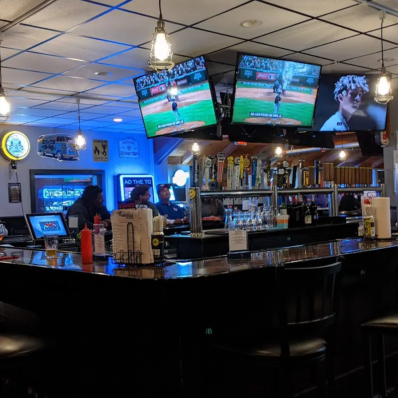 Hangar Pub and Grill of Pittsfield
