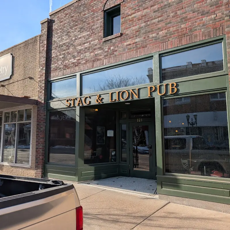 Stag & Lion Pub