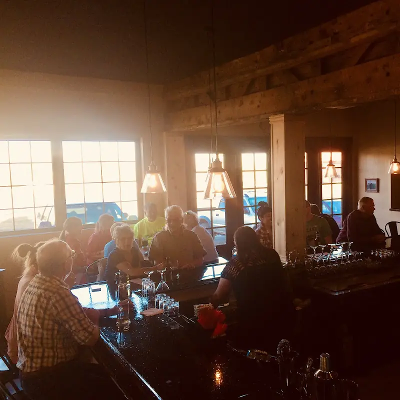 4th West Pub