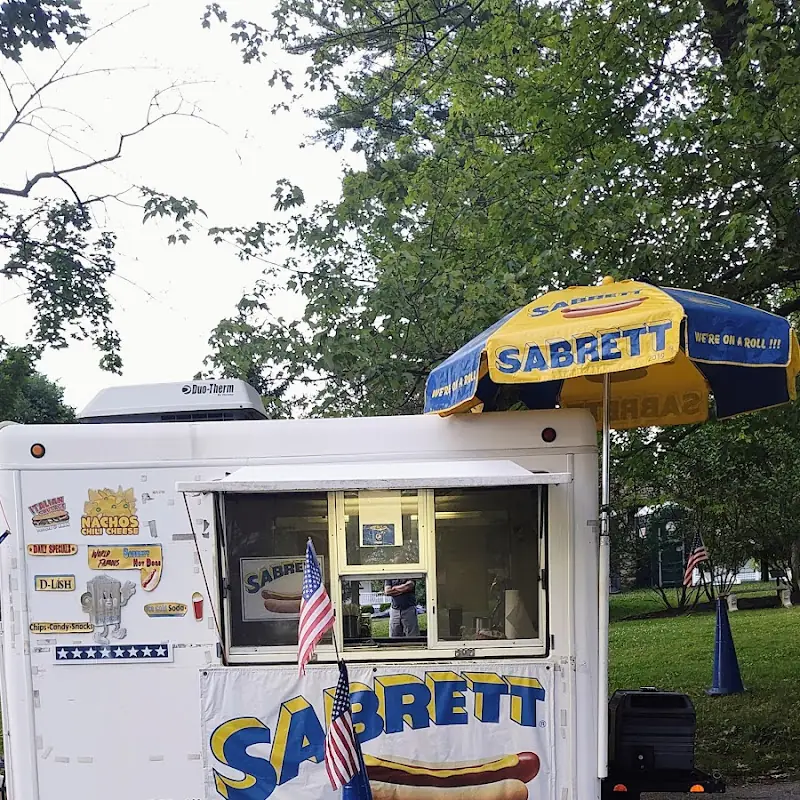 De-Lish Hot Dog Stand