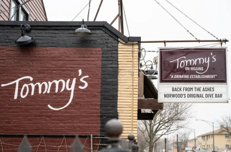 Tommy's On Higgins