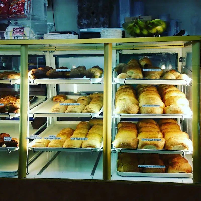 Plain bagel & Cream cheese