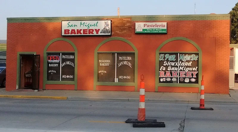 Panaderia & Pasteleria San Miguel