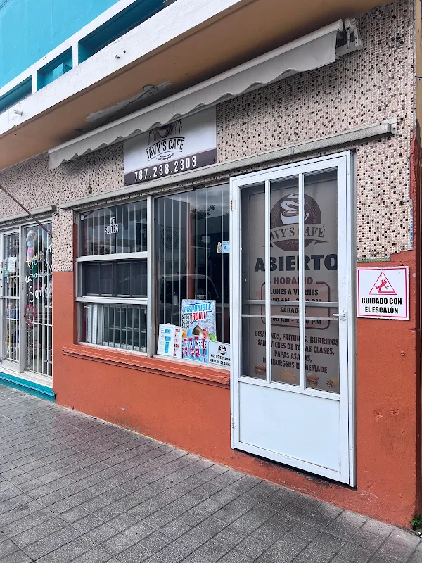 Javy's Café