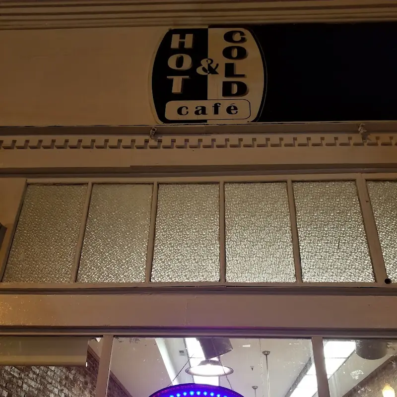 Hot & Cold Cafe