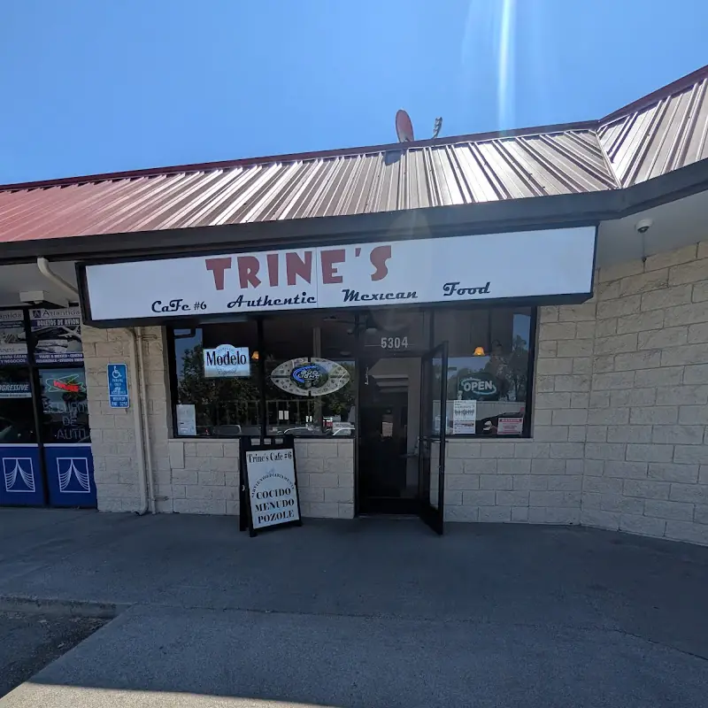 Trine's Cafe 6