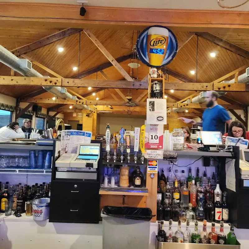 Lake Front Bar & Grill