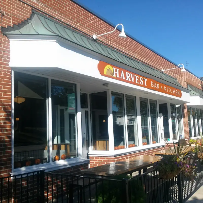 Harvest Bar + Kitchen - Clintonville