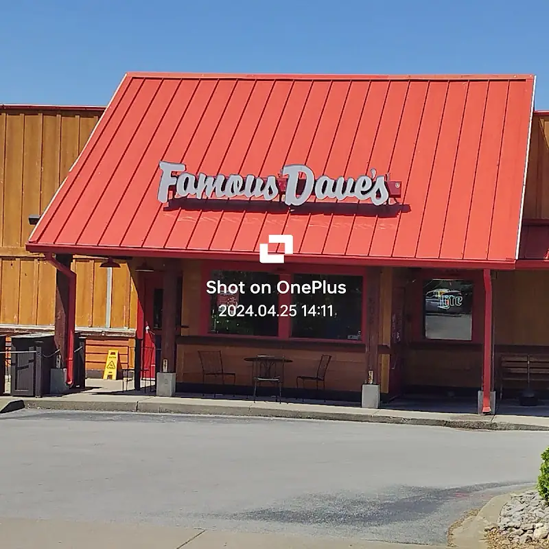 Famous Dave's Bar-B-Que