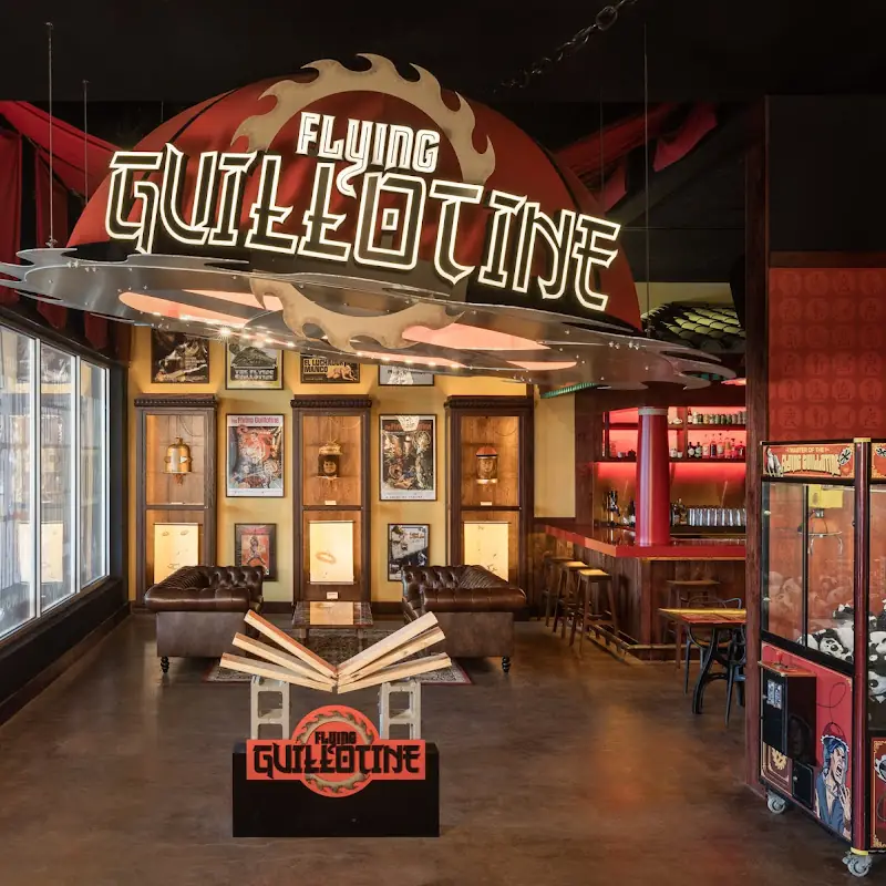 Flying Guillotine