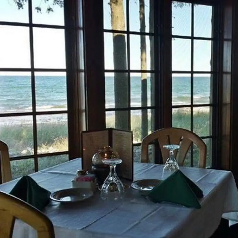 Donny's Glidden Lodge Restaurant