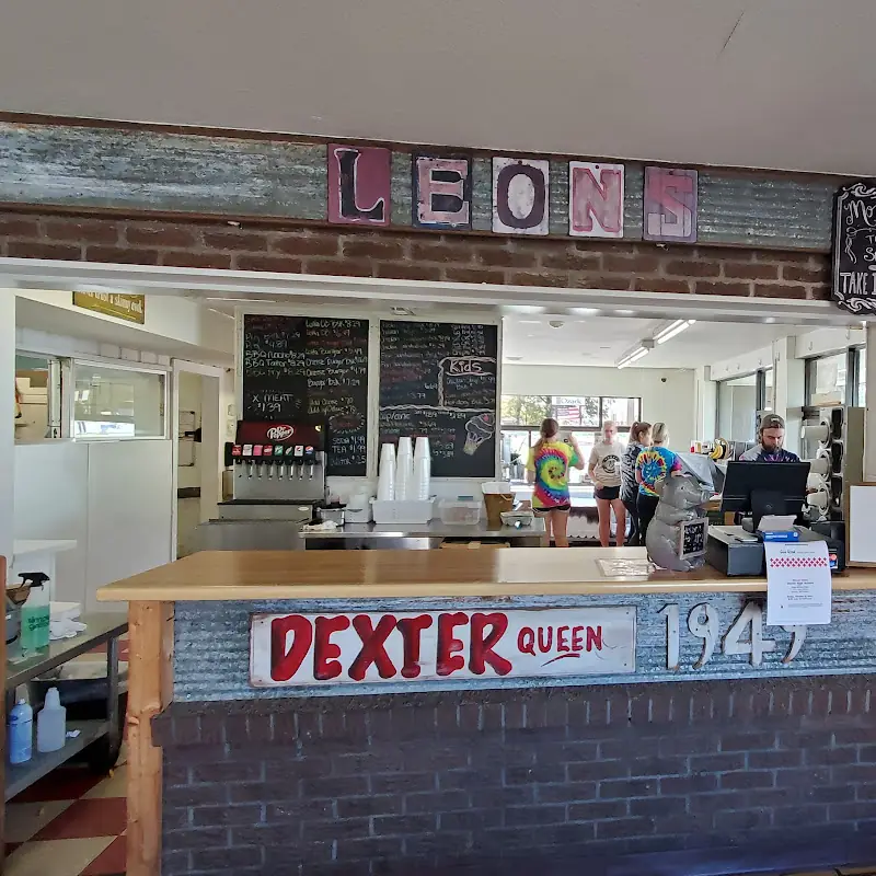 Dexter Queen