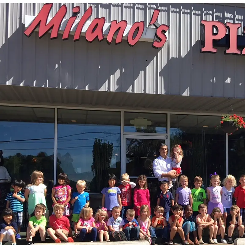 Milano's Pizza