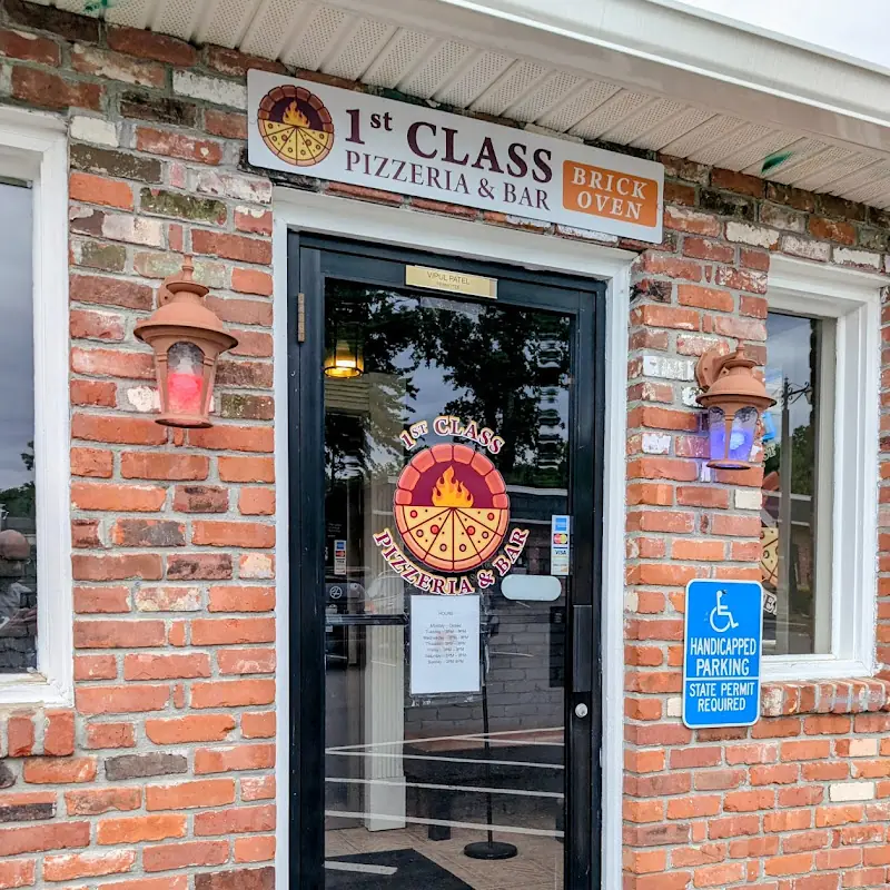 1st Class Pizzeria & Bar