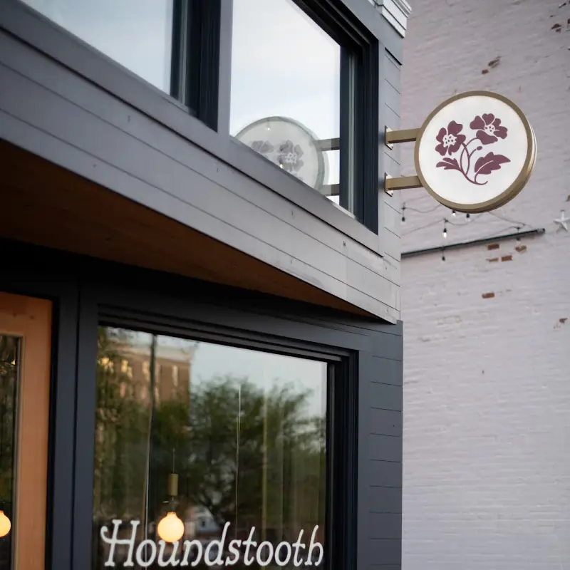 Houndstooth Restaurant