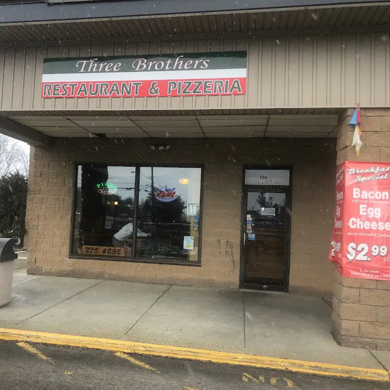 Three Brother's Restaurant & Pizzeria