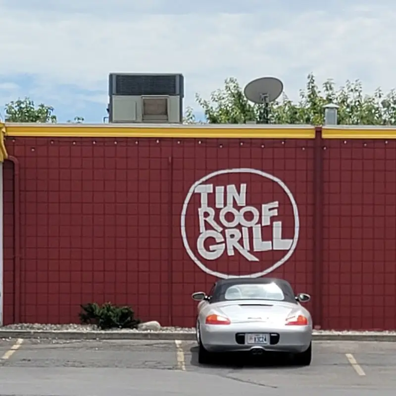 Tin Roof Grill
