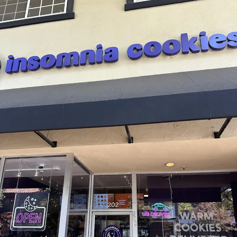 Insomnia Cookies