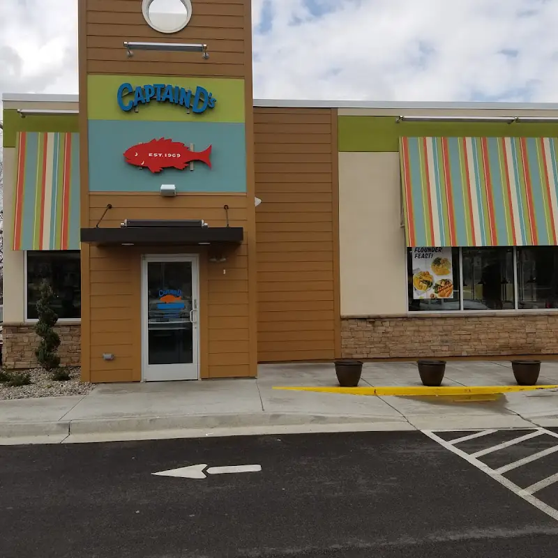 Captain D's