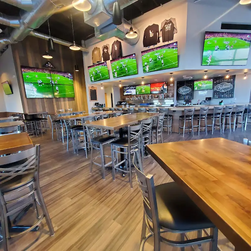 Taphouse Pub & Eatery | Star