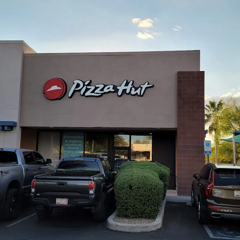 Pizza Hut / Wing Street