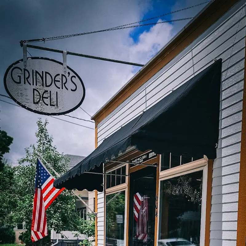 Grinder's Deli