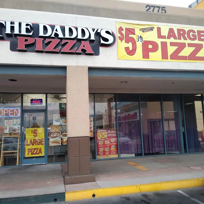 26" King Kong Pepperoni Pizza 12 Wings, Parmesan Bites, Cinnamon Bites & 2 Ltr Soda