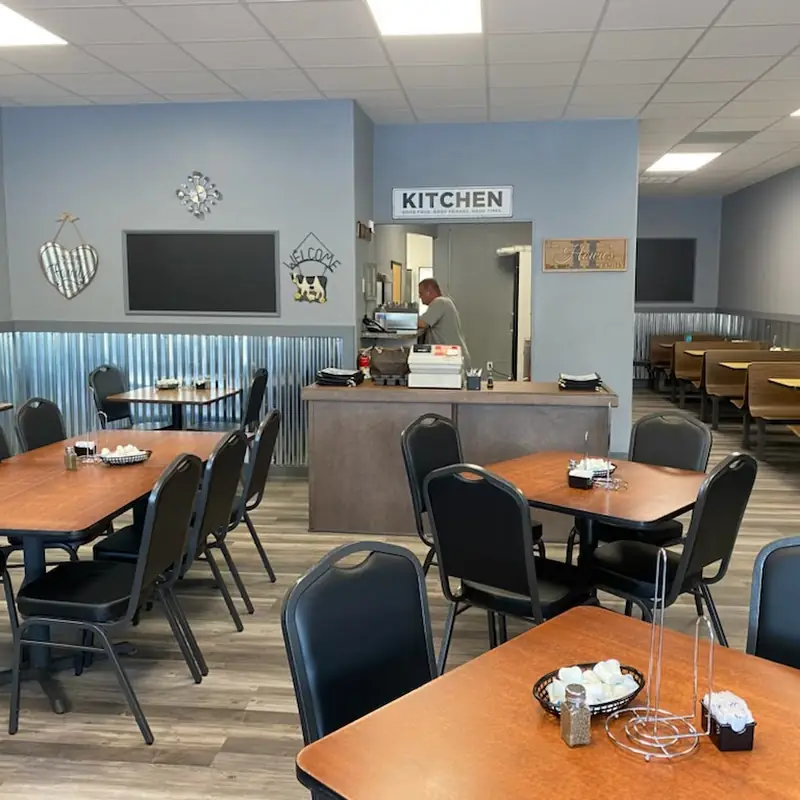Howie's Family Restaurant