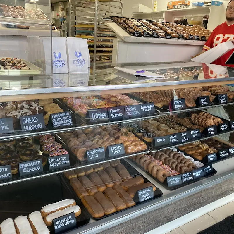 Munal's Donuts