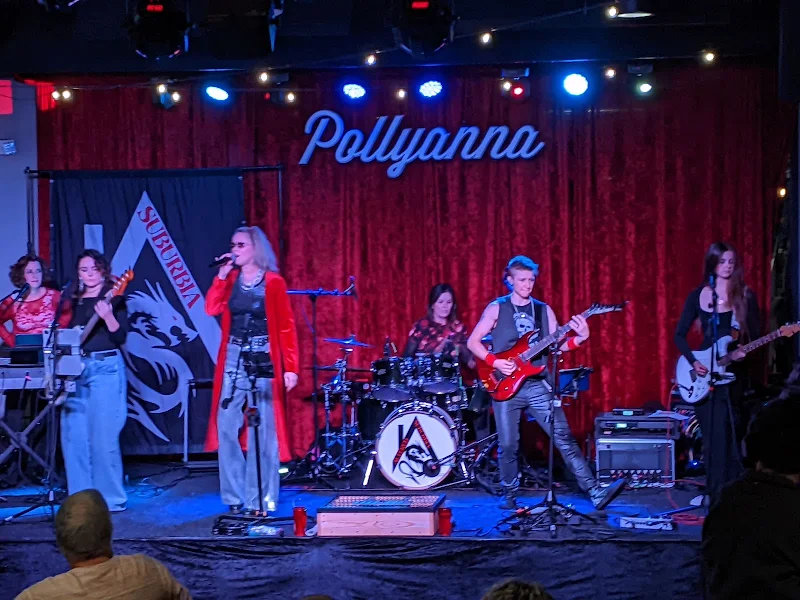 Pollyanna Brewing & Distilling Company - St Charles