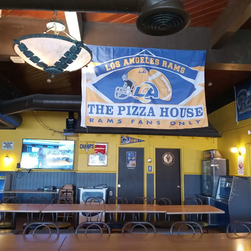 Pizza House